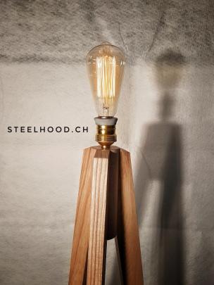Steelhood Lampes Tripod "le bal" noscript